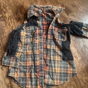 BKE Women's Plaid Button-Down Shirt in Orange, Black & Cream with Lace Panels